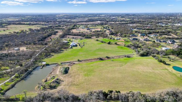 3345 Collins Road, Burleson, TX 76028