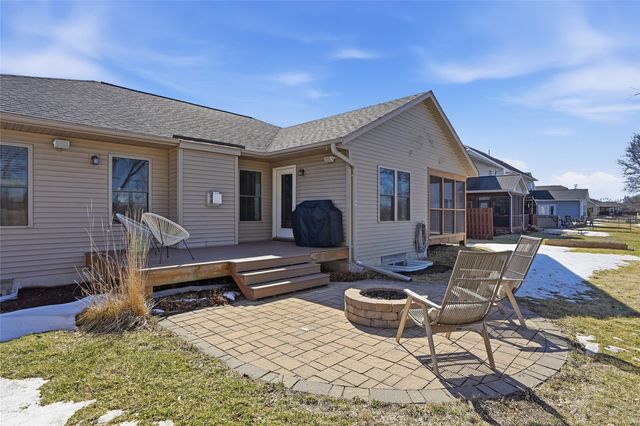 360 Lockmoor Avenue, North Liberty, IA 52317