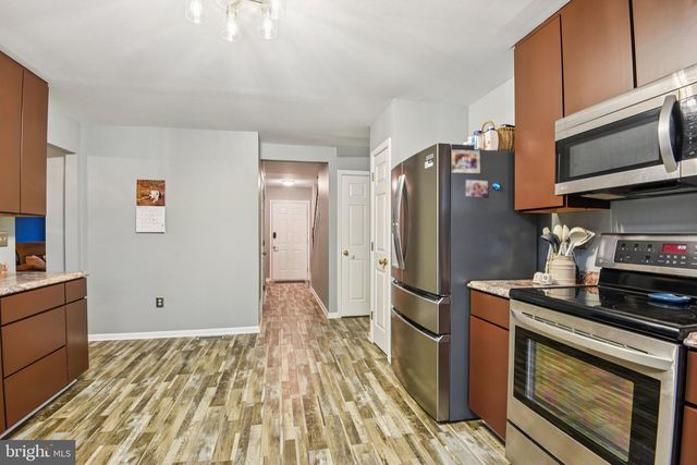 824 SNOW VALLEY LN, Odenton, MD 21113