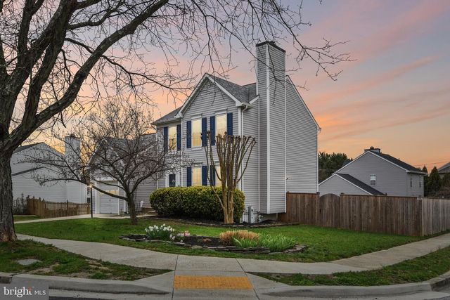 824 SNOW VALLEY LN, Odenton, MD 21113