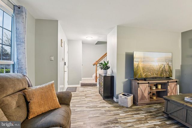 824 SNOW VALLEY LN, Odenton, MD 21113