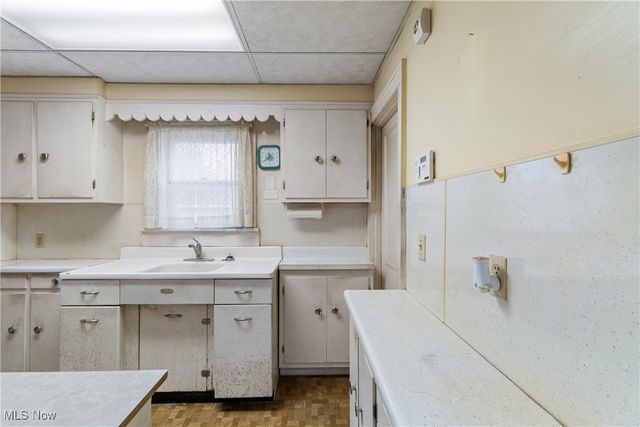 1239 Lily Street, Akron, OH 44301