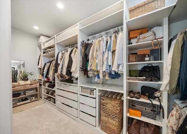 9610 S Mullen Hill Rd, Spokane, WA 99224