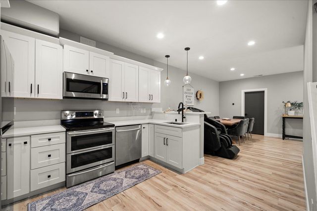 9610 S Mullen Hill Rd, Spokane, WA 99224