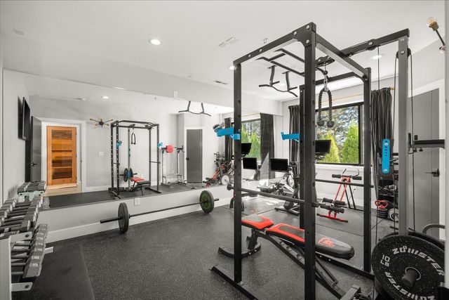 9610 S Mullen Hill Rd, Spokane, WA 99224