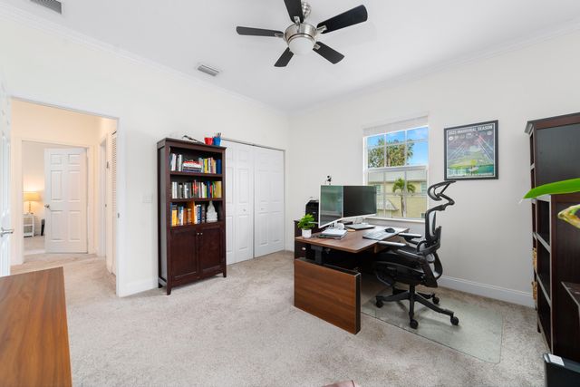 4216 Leo Lane Unit 4f, Riviera Beach, FL 33410