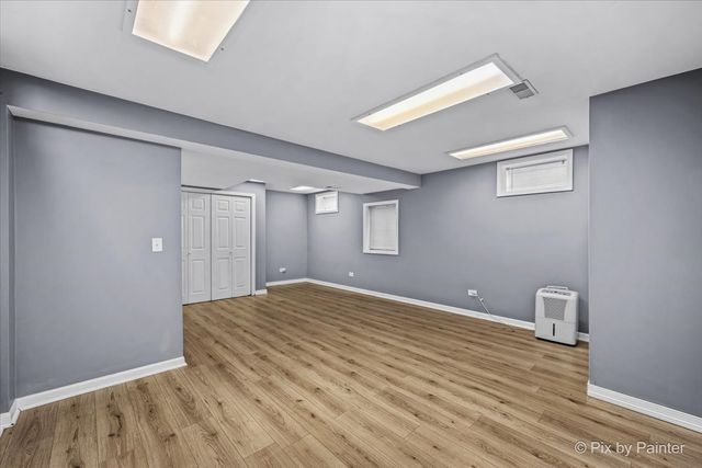 635 Pauline Court, Gilberts, IL 60136