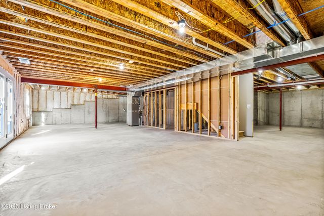 1004 Richwood Way, La Grange, KY 40031