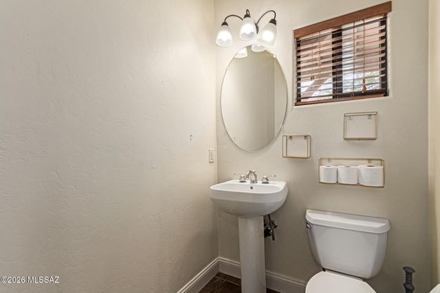 9393 S Via Bandera, Vail, AZ 85641