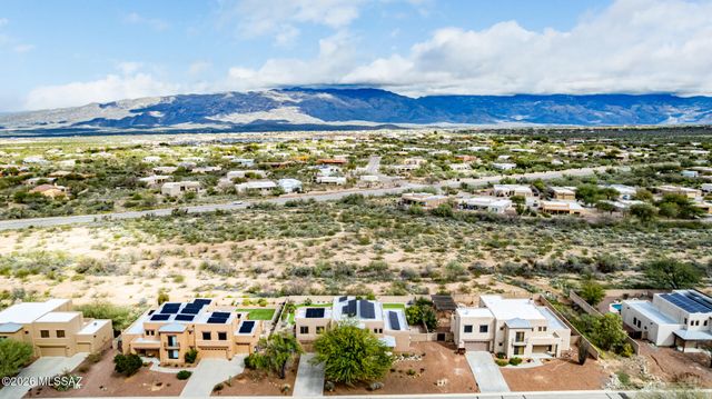 9393 S Via Bandera, Vail, AZ 85641