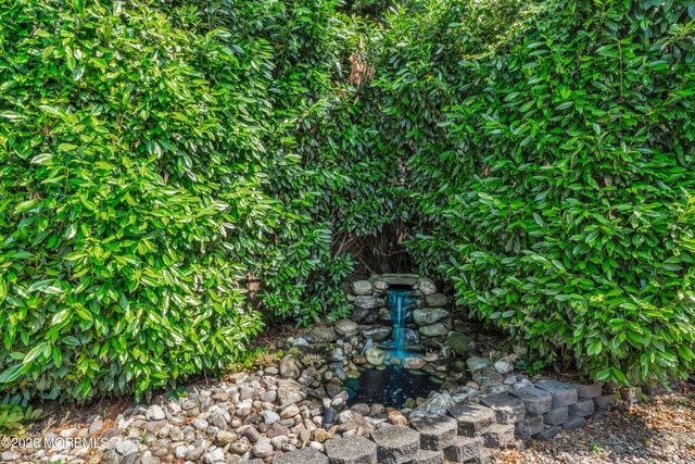 212 Yeoman Road, Manahawkin, NJ 08050