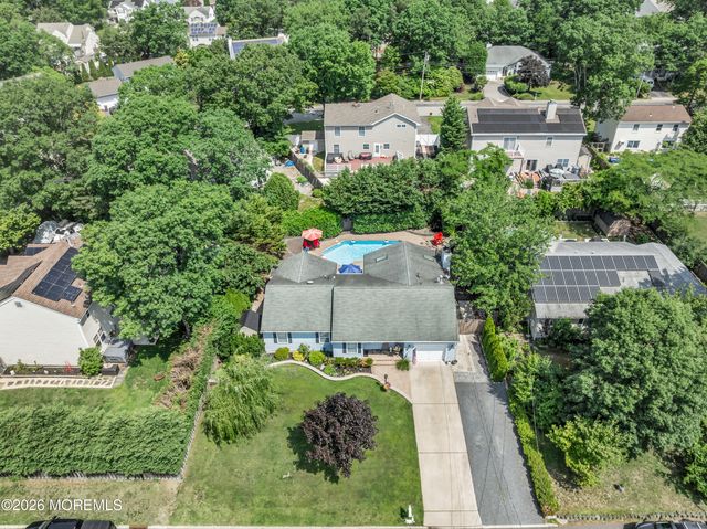 212 Yeoman Road, Manahawkin, NJ 08050