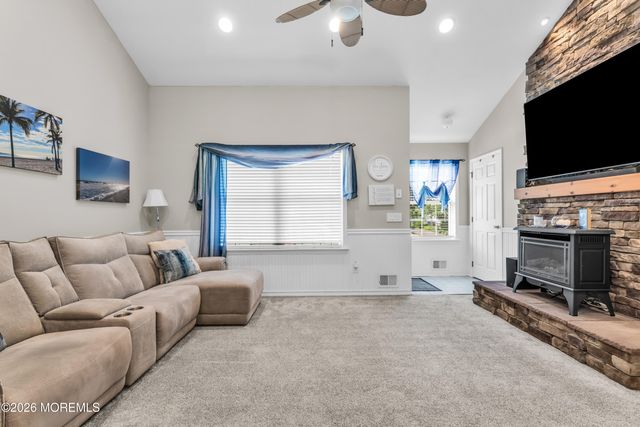 212 Yeoman Road, Manahawkin, NJ 08050
