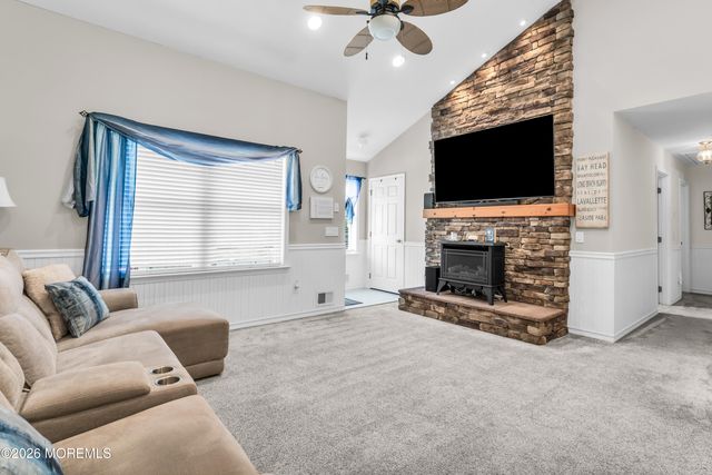 212 Yeoman Road, Manahawkin, NJ 08050