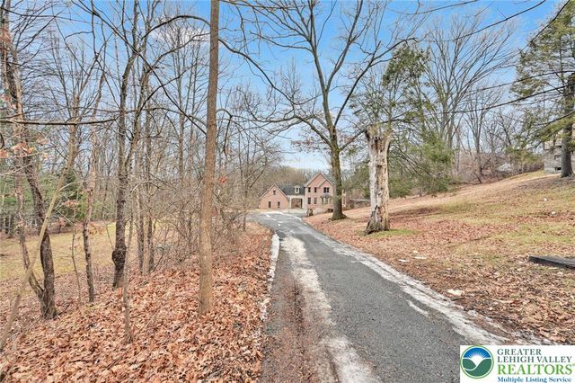 520 Blackwood Street, Minersville, PA 17954