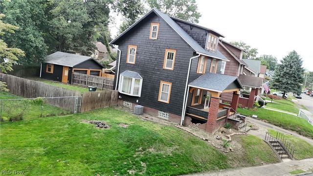 1227 Mcgregor Avenue NW, Canton, OH 44703