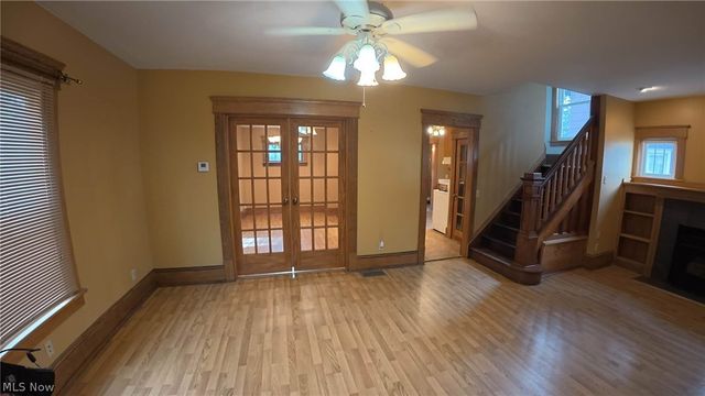 1227 Mcgregor Avenue NW, Canton, OH 44703