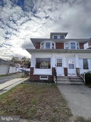 2308 HOFFER AVE, Reading, PA 19605