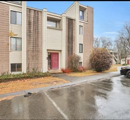 127 Burgundy Hill Lane 127, Middletown, CT 06457