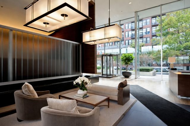 500 W Superior Street 1308, Chicago, IL 60654