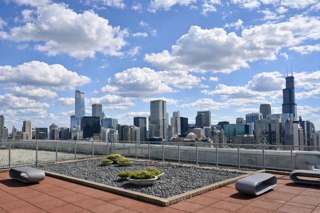 500 W Superior Street 1308, Chicago, IL 60654