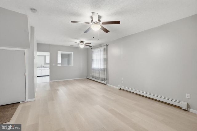 738 EDISON ST, York, PA 17403