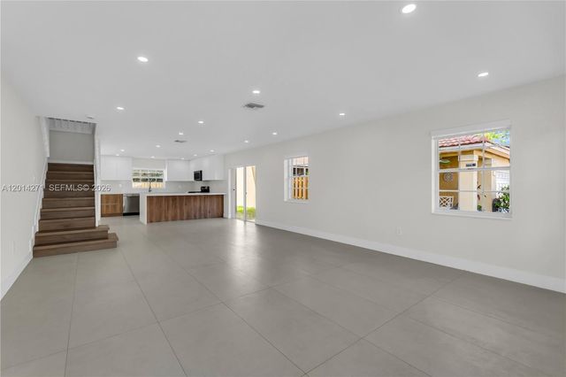 15174 SW 111th St, Miami, FL 33196