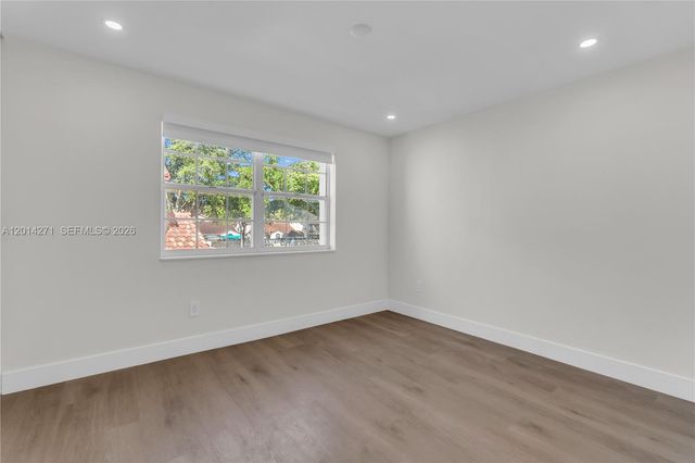 15174 SW 111th St, Miami, FL 33196