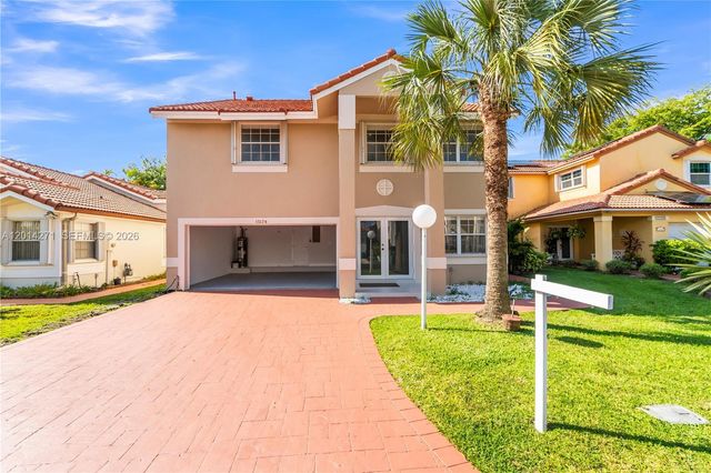 15174 SW 111th St, Miami, FL 33196