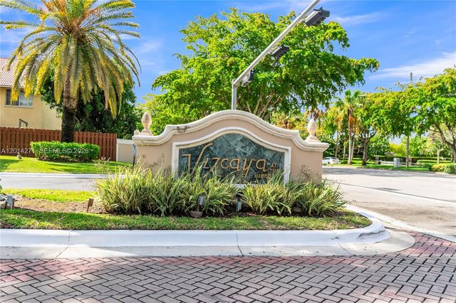 15174 SW 111th St, Miami, FL 33196