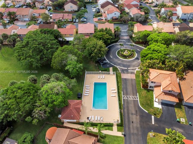 15174 SW 111th St, Miami, FL 33196