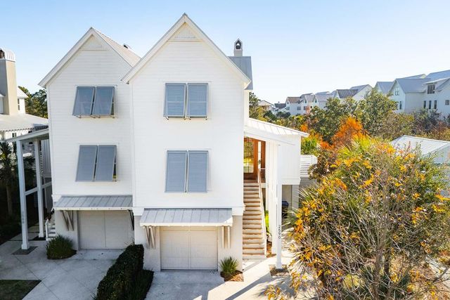 2590 Helmsman Road, Johns Island, SC 29455