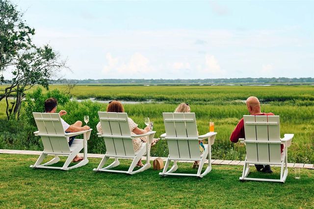 2590 Helmsman Road, Johns Island, SC 29455