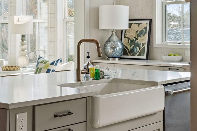 2590 Helmsman Road, Johns Island, SC 29455