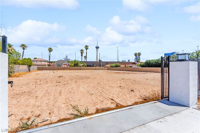 1629 Westwood Drive, Las Vegas, NV 89102