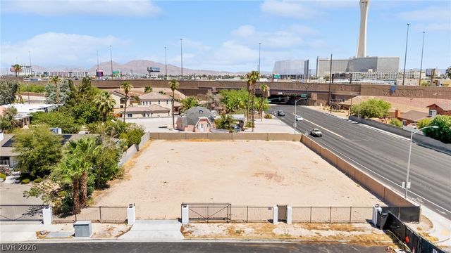 1629 Westwood Drive, Las Vegas, NV 89102
