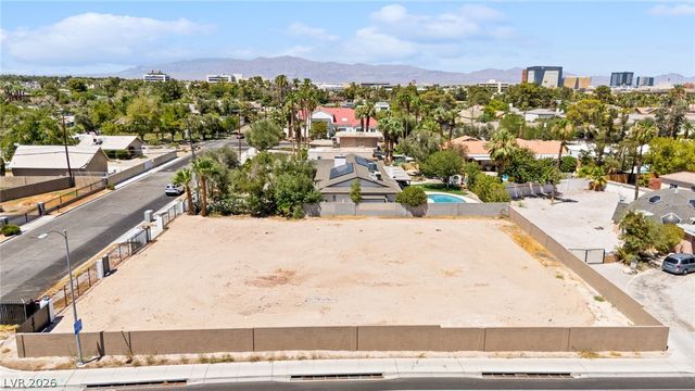 1629 Westwood Drive, Las Vegas, NV 89102
