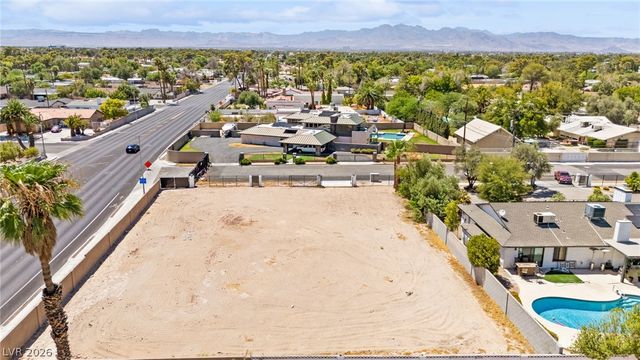 1629 Westwood Drive, Las Vegas, NV 89102
