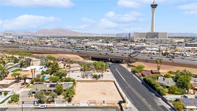 1629 Westwood Drive, Las Vegas, NV 89102