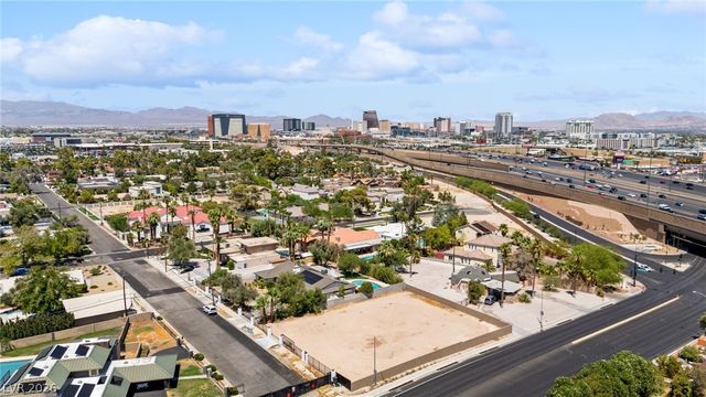 1629 Westwood Drive, Las Vegas, NV 89102