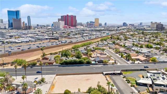 1629 Westwood Drive, Las Vegas, NV 89102