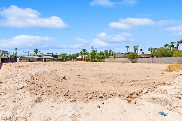 1629 Westwood Drive, Las Vegas, NV 89102