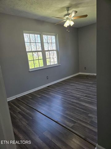 219 Burns St, Alcoa, TN 37701