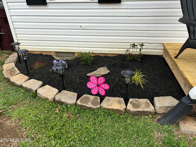 219 Burns St, Alcoa, TN 37701