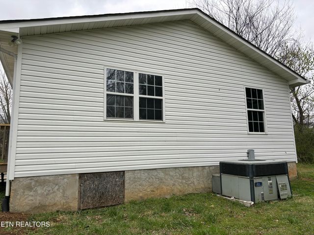 219 Burns St, Alcoa, TN 37701