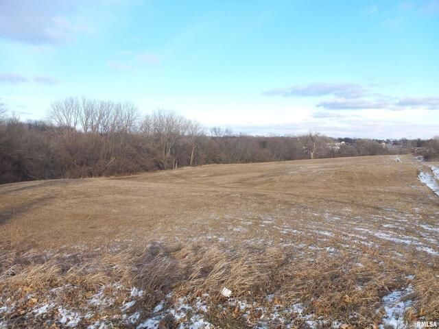 0 West Kimberly Road, Davenport, IA 52806