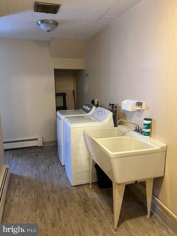 107 LEHMAN ST, Lebanon, PA 17046