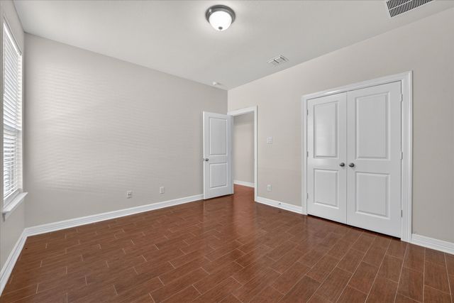 7529 Zinnia Lane, Forest Hill, TX 76140