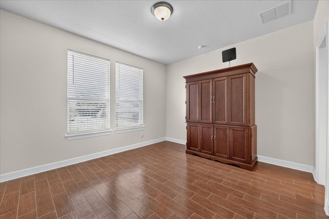 7529 Zinnia Lane, Forest Hill, TX 76140
