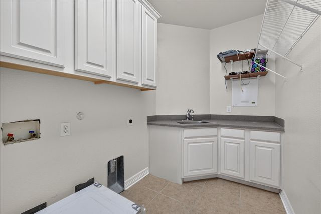 7529 Zinnia Lane, Forest Hill, TX 76140